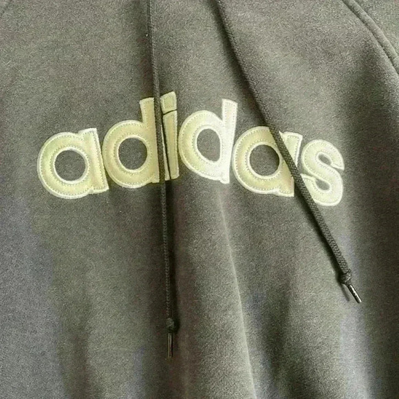 Adidas Custom Vintage Sweatshirt - Picture 2 of 9